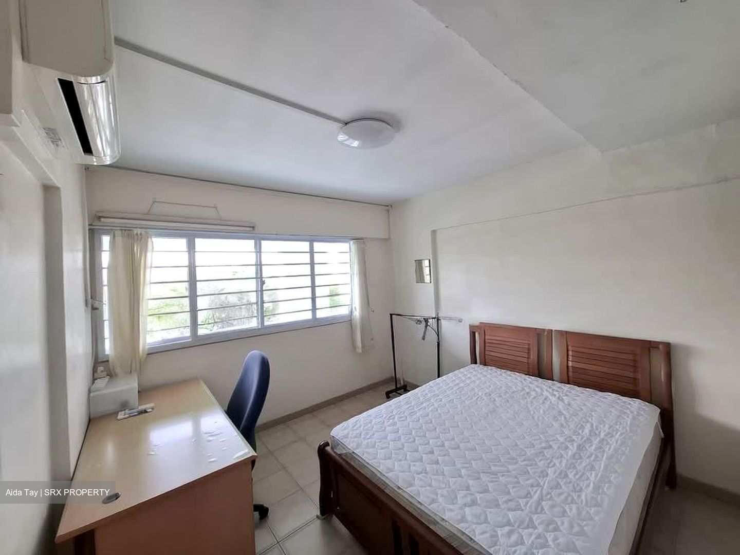 Blk 336 Jurong East Avenue 1 (Jurong East), HDB Executive #556830131